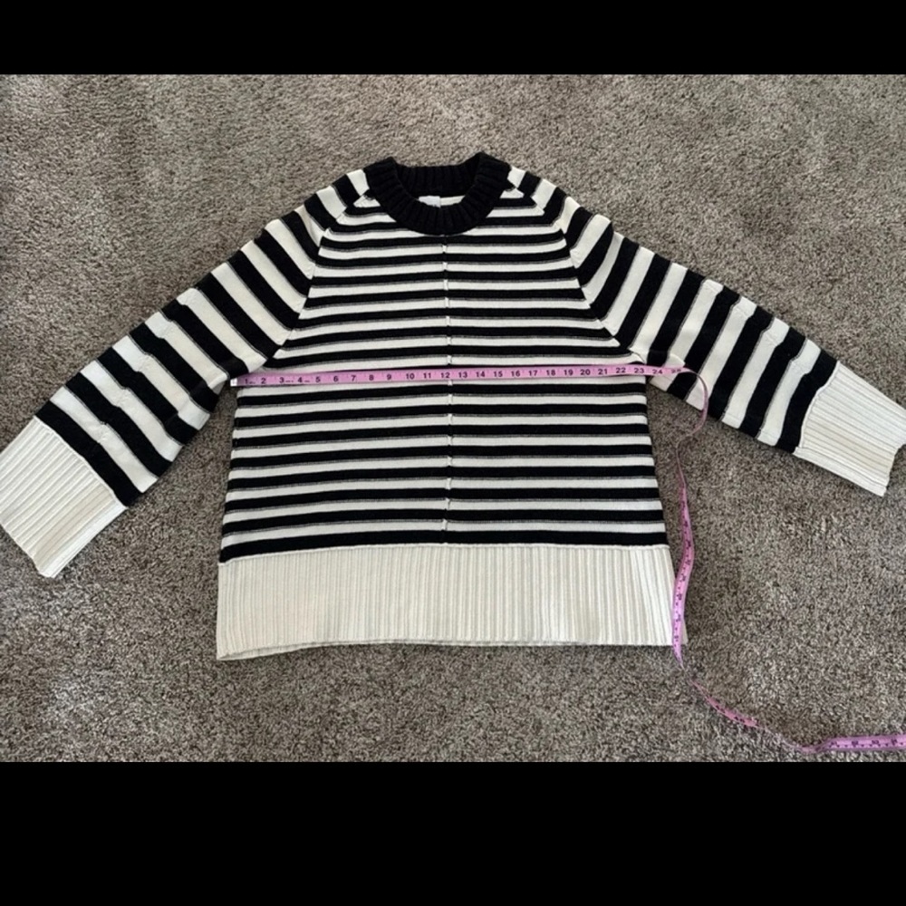 Anthropologie Maeve The Chandler Crew-Neck Relaxed Pullover Sweater
sz Medium - Picture 12 of 12